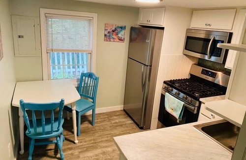 Plymouth Casa | Tahiti*sleeps 5*near beach*fire pit*outdoor shower*grill