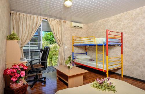 Papara Casa | TAHITI - Taharuu Houses Surf & Beach