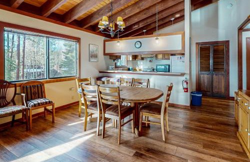 Lake Forest Apartamento | Tahoe City Retreat