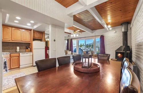 Tahoe Keys Casa | Tahoe Keys Townhouse with Boat Dock