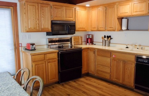 Al Tahoe Cabina | Tahoe Lake Cabin gem, 3 short blocks to the Lake