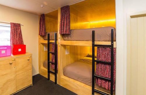 Queenstown City Centre Hostal | Tahuna Pod Hostel