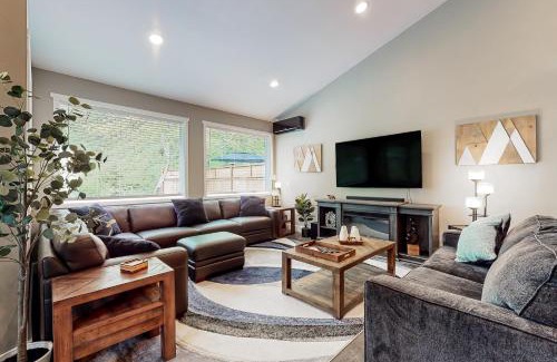 Mason County Casa | Tahuya River Lodge #3