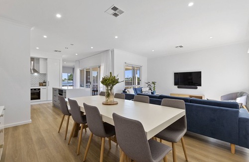 Seymour Casa | Tailem Retreat