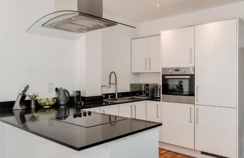 Cambridge Apartamento | Tailored Stays - Flamsteed Duplex Apartment