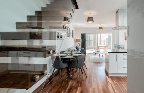 Cambridge Apartamento | Tailored Stays - Flamsteed Duplex Apartment