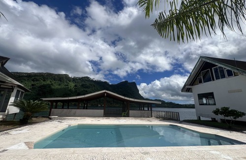 Teahupoo Chalet De Esquí | Taina - Faaroa Bay Villa