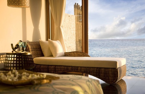 Hembadhu Island Complejo | Taj Coral Reef Resort & Spa Maldives – A Premium All Inclusive Resort