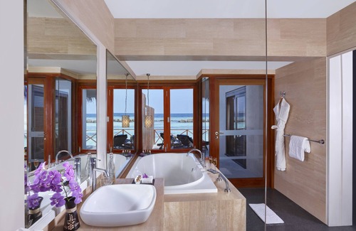 Hembadhu Island Complejo | Taj Coral Reef Resort & Spa Maldives – A Premium All Inclusive Resort