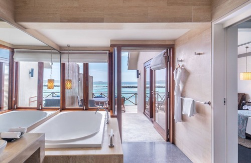 Hembadhu Island Complejo | Taj Coral Reef Resort & Spa Maldives – A Premium All Inclusive Resort