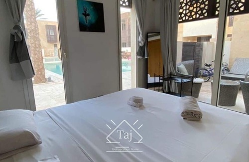El Gouna Apartamento | Taj Home, Scarab ground floor pool view 2BR. 6 minuts to Marina