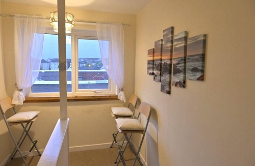 Saltcoats Casa | Take A Break and Unwind At This Peaceful Home
