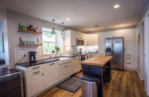 Camdenton Casa | Take in Million dollar views with the Screened in Porch and OFP.