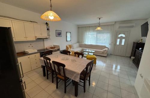 Nea Iraklitsa Apartamento | Takis Apartment