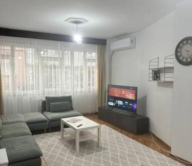 Cihangir Apartamento | Taksim Cihangir'de 2+1 daire