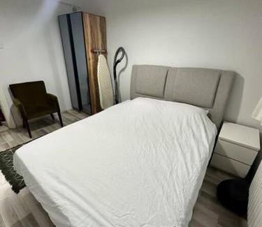 Cihangir Apartamento | Taksim Cihangir'de 2+1 daire