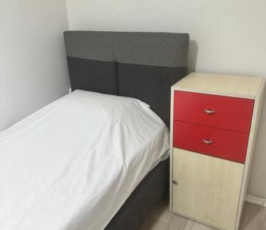 Cihangir Apartamento | Taksim Cihangir'de 2+1 daire