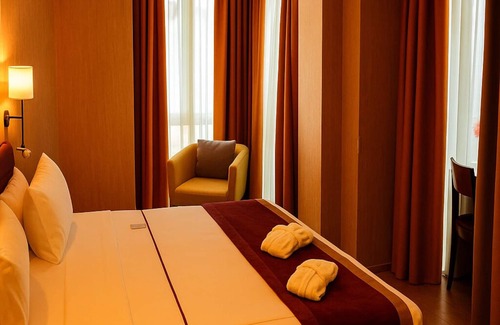 Talimhane Hotel | Taksim Gonen Hotel
