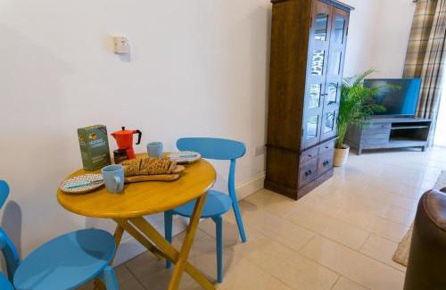 Bangor Casa | Tal Y Bont Uchaf Cottage