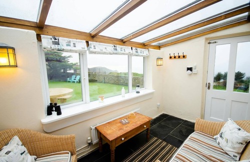 Trefasser Cabaña | Tal y Gaer Cottage, Fishguard