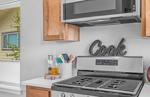 Talent Casa | Tranquil 2-Bedroom Escape