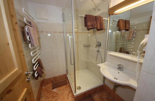 Hinterglemm Hotel | TALHEIMER Grias di & Hoamat since 1958 inklusive Therme TAUERN SPA & Jokercard