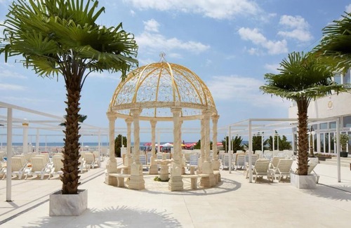 Elenite Apartamento | Taliana beach hotel apartment first line