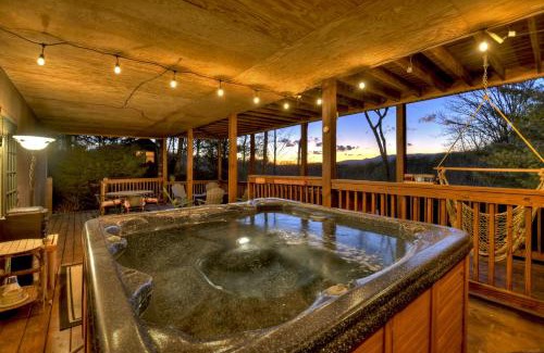Blue Ridge Villa | Talking Leaves Hot tub firepit and comfy king beds