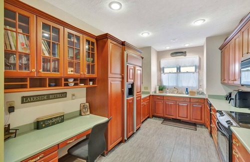Salem Casa | Tall Ship 319 in Keowee Key