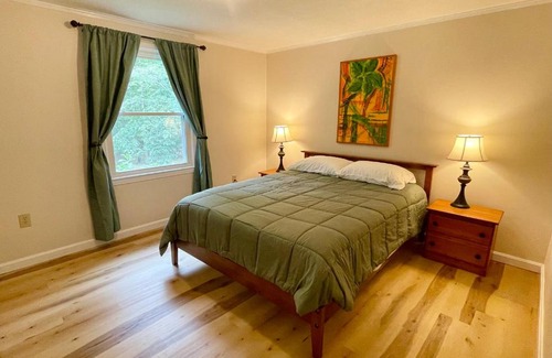 Crozet Casa | Tall Tale Farm Guest House