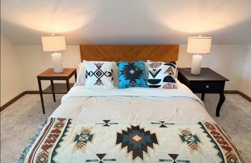 Gainesville Casa | Tall Tales Farmhouse Retreat