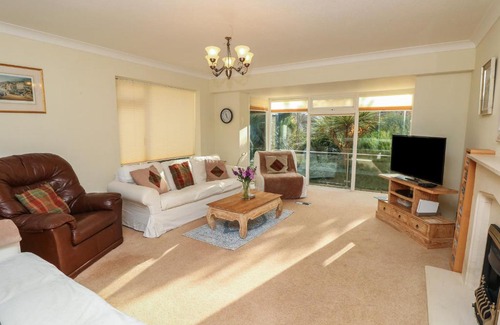 Ventnor Casa | Tall Timbers