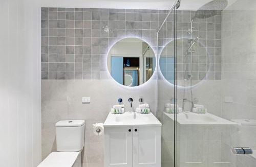 Ourimbah Hotel | Tall Timbers Hotel