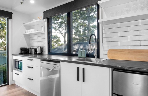 Narrawallee Apartamento | Tallwood Canopy - overlooking Narrawallee Beach!