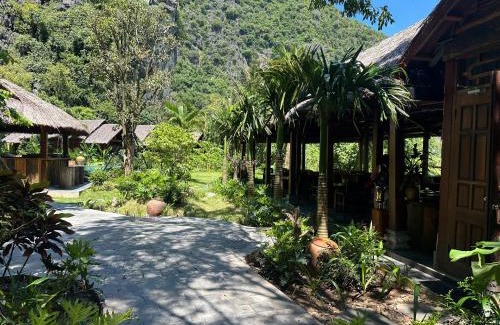 Hoa Lu Cabina | Tam Coc Golden Fields Resort