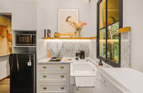 Bandung Villa | Taman Wisata Bougenville by Kozystay
