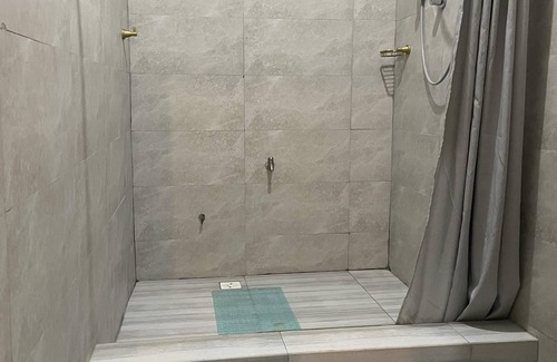 Tamale Casa | Tamaniroom- a Private 1bed