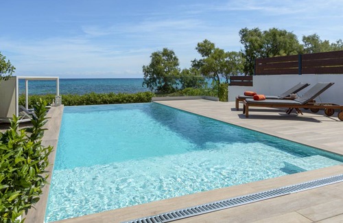 Son Serra de Marina Chalet De Esquí | Tamarells 1 by the sea