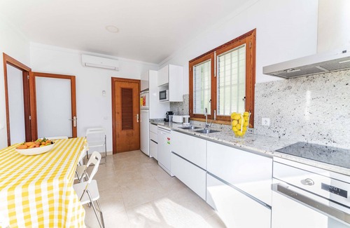 Alcudia Chalet De Esquí | TAMARELLS Casa a 100m de la playa de Alcudia