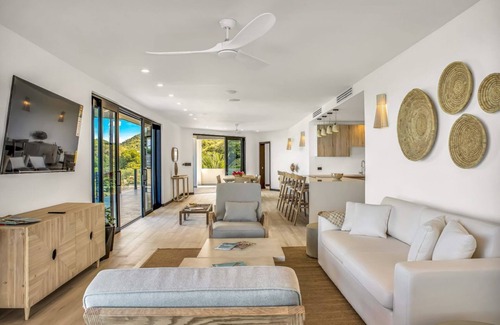 Fryes Beach Complejo | Saltwater Sanctuary - Tres Habitaciones Resort, Capacidad 6