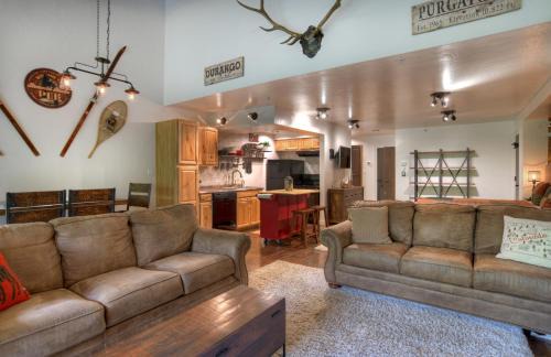 Purgatory Casa | Tamarron Gambel Oak - 757