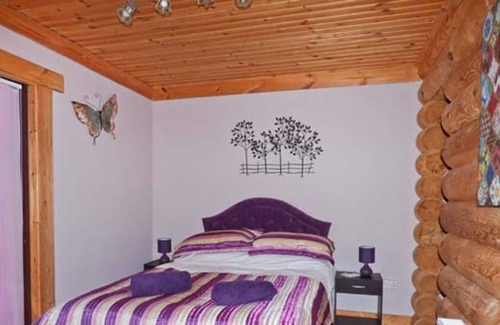Pentney Casa | TAMAURA LODGE, pet friendly, character holiday cottage in King's Lynn