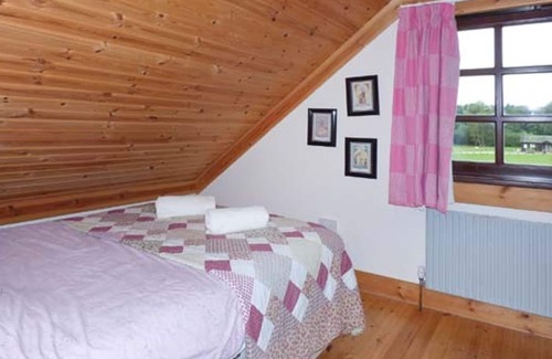 Pentney Casa | TAMAURA LODGE, pet friendly, character holiday cottage in King's Lynn