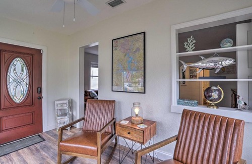 Safety Harbor Casa | Tampa Bay Area Cottage with Gas Grill and Fire Pit!