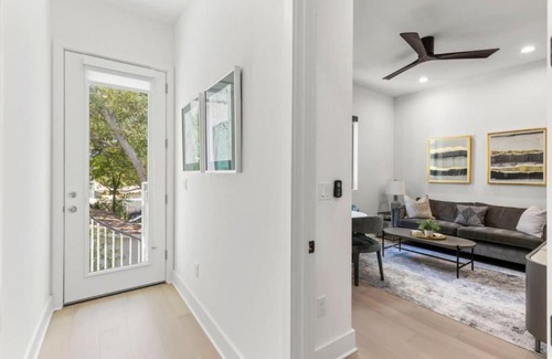 North Hyde Park Casa | Tampa Getaway Cozy Retreat Near Downtown