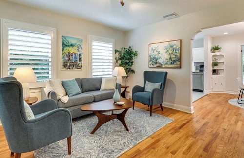 Riverside Heights Casa | Tampa Vacation Home w/ Private Pool + Gas Grill!