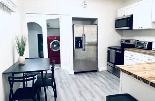 Sulphur Springs Casa | Tampas Unique, Centrally Located Home [Near Busch Gardens, USF, Midtown]