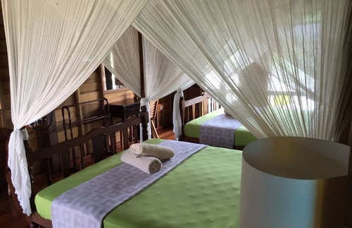 Kampung Kedawang Hotel | Tanabendang Banglos