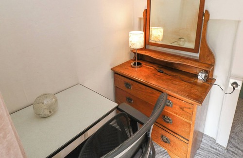 Shiplake Casa | TANAHILL FARMHOUSE, family friendly in Rosscarbery, County Cork