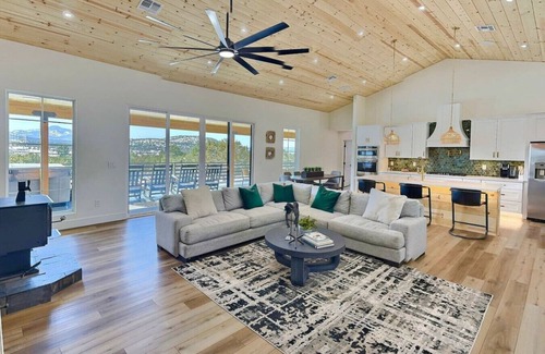 Williams Casa | Tangerine Sky Ranch Cabin